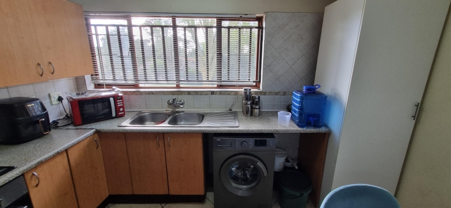 To Let 2 Bedroom Property for Rent in Brits North West